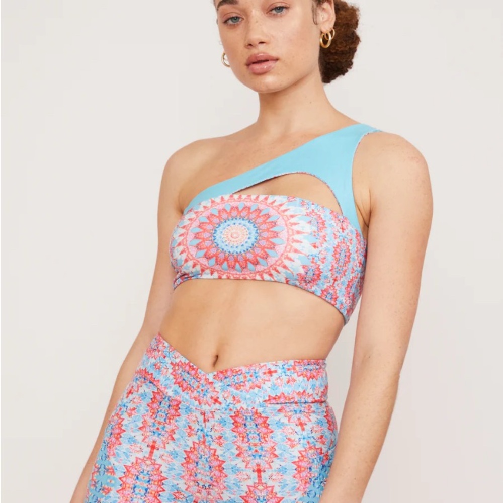 Wolven Amalfi Four Way One Shoulder Top XS Blue Pink Pattern Stretch Like New